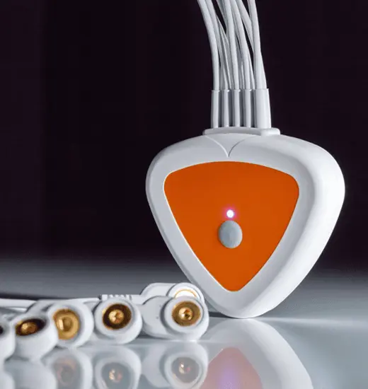 Close-up of the Vyntus 12-lead ECG device.